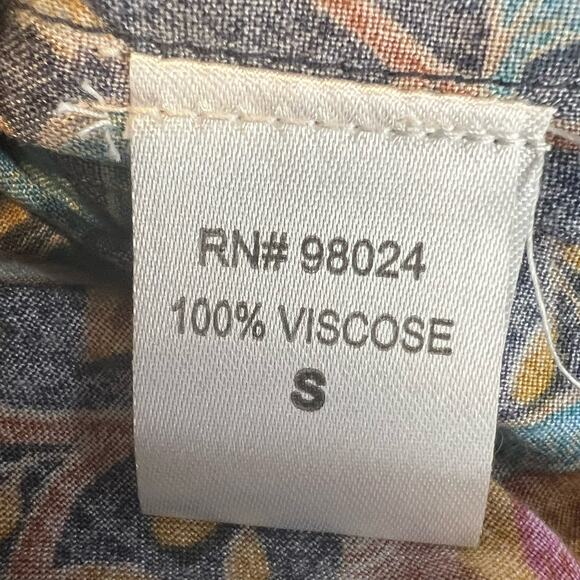 House of Harlow 1960 Smocked Top Blue Size S Ruffle Sleeve Peplum Stretch - Picture 7 of 7